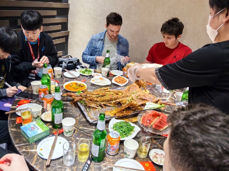 阔别已久的星际线下赛，氛围拉满真是爽