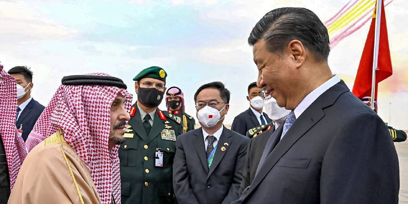 中国领导人习近平访问沙特，适逢美沙关系紧张