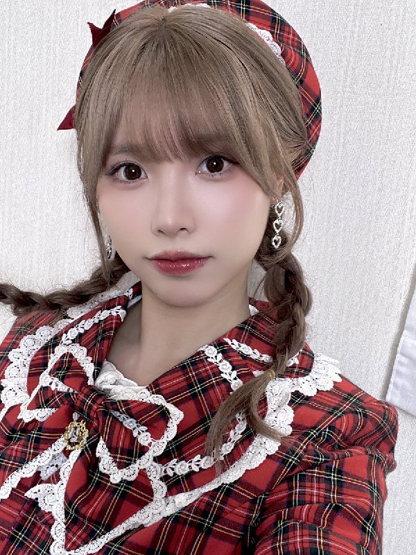 Liyuu (@Liyu0109)
