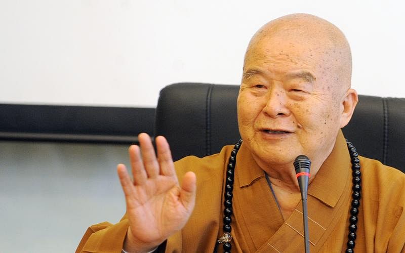 下午察：游走蓝绿、两岸的星云大师
