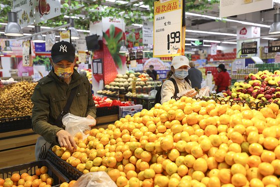 防疫政策加速优化 部分外资机构上调2023年中国GDP增速预期