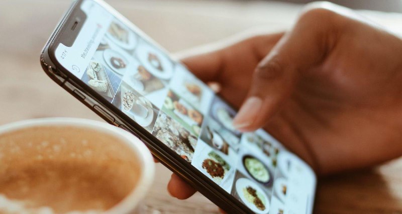 iOS 17.5.1 修復了被刪照片莫名重現的問題，原因是「數據庫損壞」