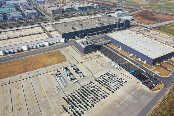 美商会：在华美企营收预期好转 航班量少价高仍是挑战