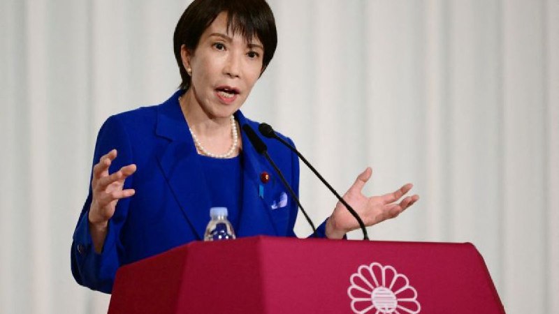 日本首相候选人高市早苗在政治纷争中避免参拜二战神社