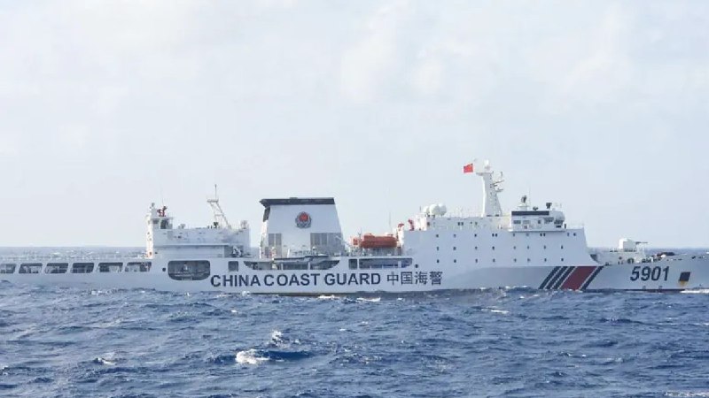 菲律宾抗议中国在“争议海域”部署“怪物船”