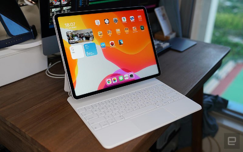 2024 款 iPad Pro 或成為「2018 年以來最重大的一次升級」，新 Magic Keyboad 有望令其更像筆電