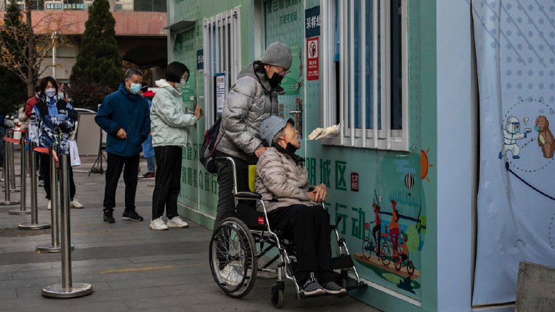 中国地方政府难以支付新冠检测费用