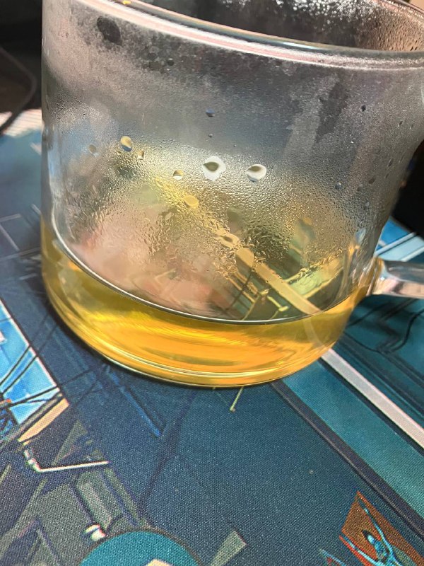 头一次泡出和三得利差不多颜色的茉莉花茶茶汤